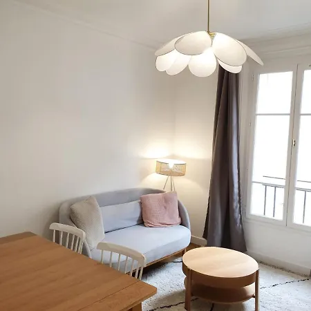 Sweet Doudeauville Apartment Paris